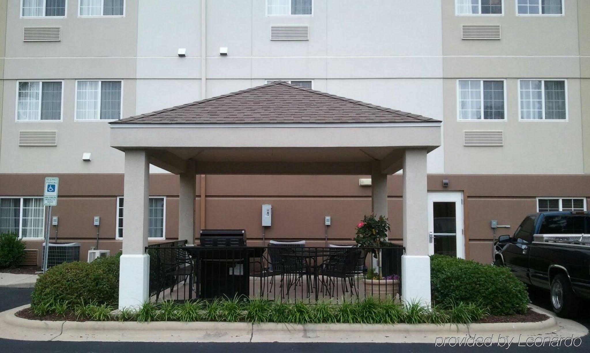 Candlewood Suites Greenville Nc, An Ihg Hotel Exterior foto